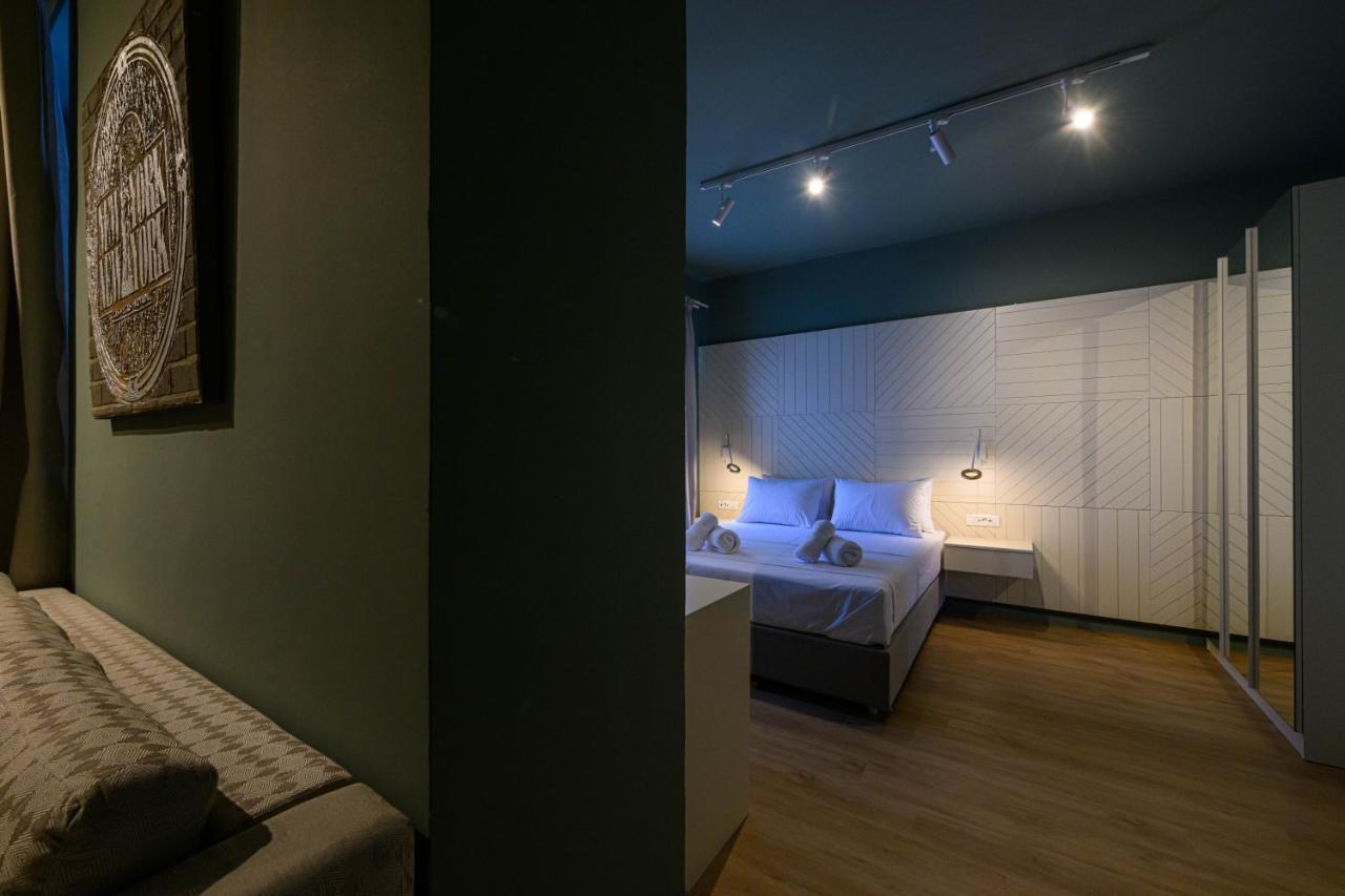 Blueblood - The Rooms Kalamata Esterno foto